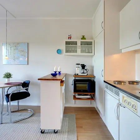 1 Bedroom Gorgeous In アパート