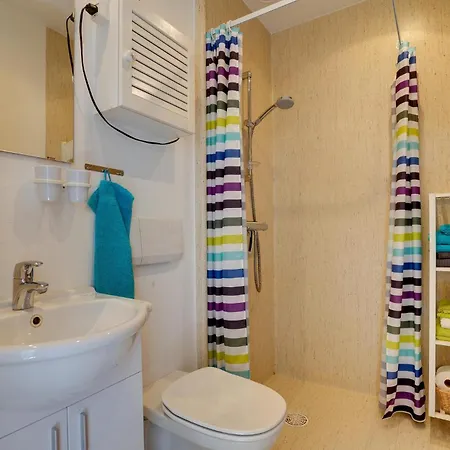 アパート 1 Bedroom Gorgeous In Gråsten